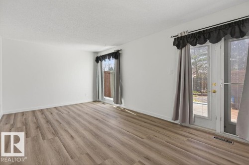 5510 186 Street, Edmonton, AB - Indoor Photo Showing Other Room