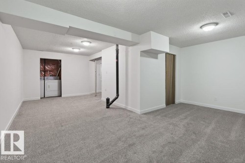 5510 186 Street, Edmonton, AB - Indoor Photo Showing Other Room