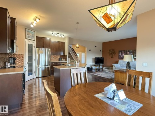 43 Selkirk Place, Leduc, AB - Indoor