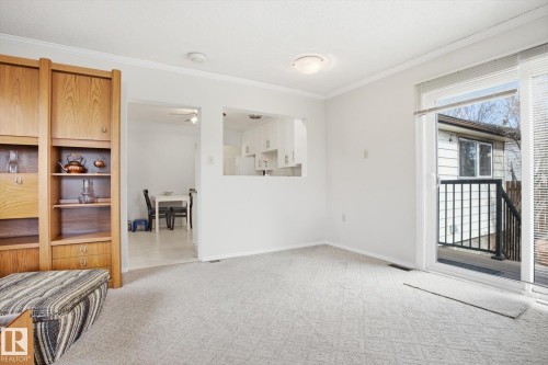 10667 65 Street, Edmonton, AB - Indoor Photo Showing Other Room