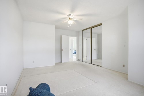 10667 65 Street, Edmonton, AB - Indoor Photo Showing Other Room