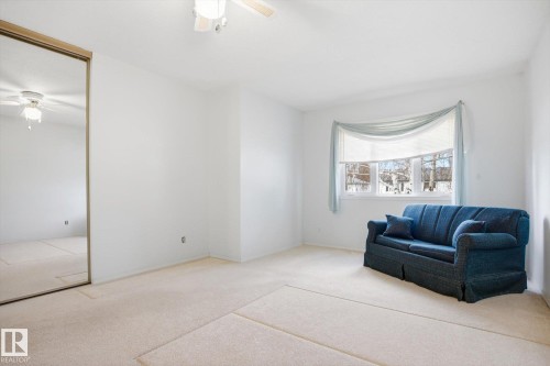 10667 65 Street, Edmonton, AB - Indoor