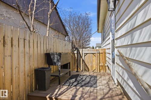 10667 65 Street, Edmonton, AB - Outdoor