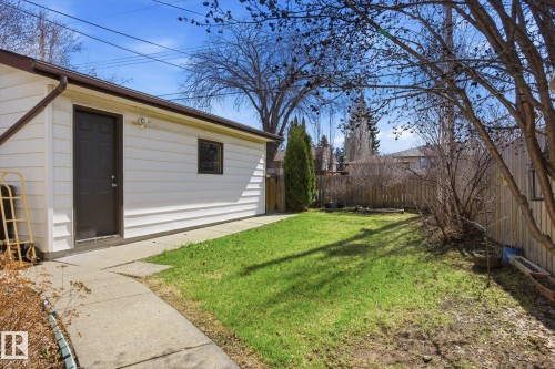 10667 65 Street, Edmonton, AB - Outdoor
