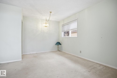 10667 65 Street, Edmonton, AB - Indoor Photo Showing Other Room