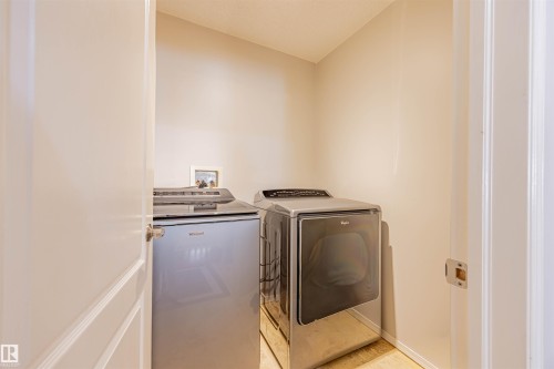 128 215 Blackburn East Drive, Edmonton, AB - Indoor Photo Showing Laundry Room