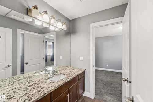 3563 14 Street, Edmonton, AB - Indoor