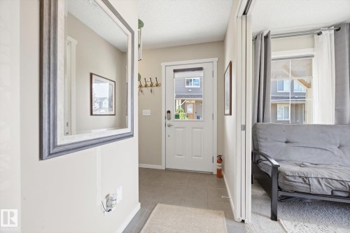 153 603 Watt Boulevard, Edmonton, AB - Indoor Photo Showing Other Room
