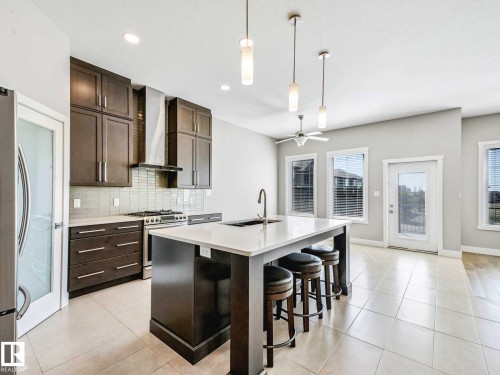 7515 173 Avenue, Edmonton, AB - Indoor Photo Showing Kitchen With Upgraded Kitchen