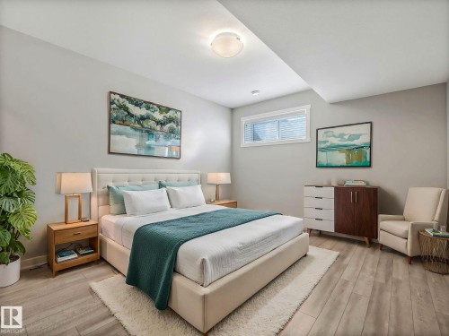 7515 173 Avenue, Edmonton, AB - Indoor Photo Showing Bedroom