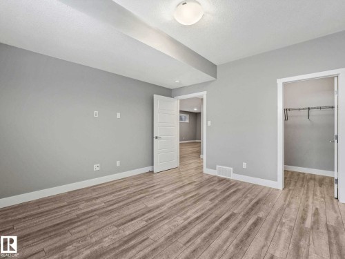 7515 173 Avenue, Edmonton, AB - Indoor Photo Showing Other Room