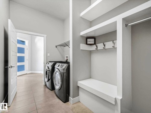 7515 173 Avenue, Edmonton, AB - Indoor Photo Showing Laundry Room