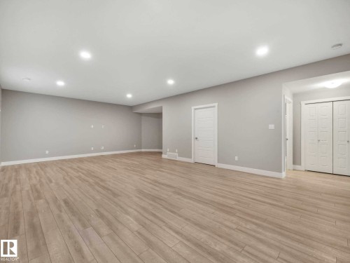 7515 173 Avenue, Edmonton, AB - Indoor