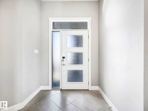 7515 173 Avenue, Edmonton, AB - Indoor Photo Showing Other Room