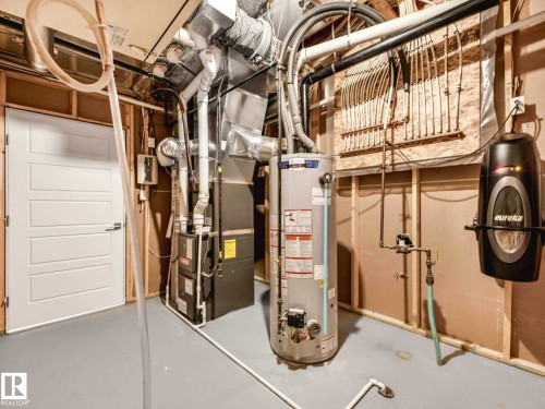 7515 173 Avenue, Edmonton, AB - Indoor Photo Showing Basement