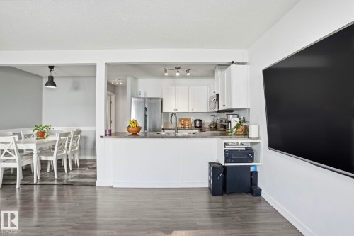 123 150 Edwards Drive, Edmonton, AB 
