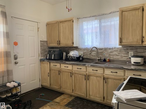 11305 89 Street, Edmonton, AB - Indoor Photo Showing Kitchen With Double Sink