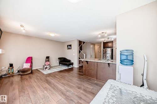 17304 73 Street, Edmonton, AB - Indoor