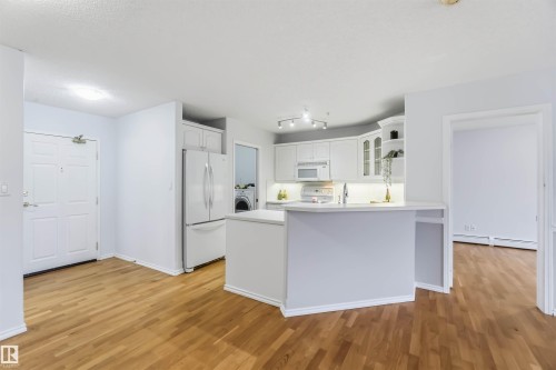 101 9760 174 Street, Edmonton, AB - Indoor