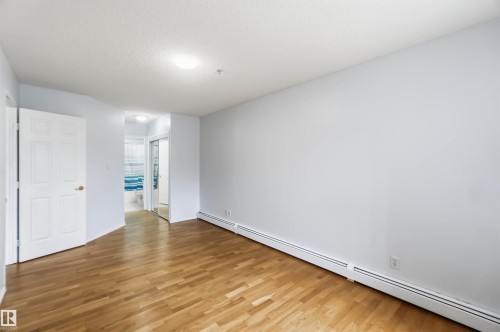 101 9760 174 Street, Edmonton, AB - Indoor Photo Showing Other Room