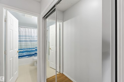 101 9760 174 Street, Edmonton, AB - Indoor Photo Showing Other Room