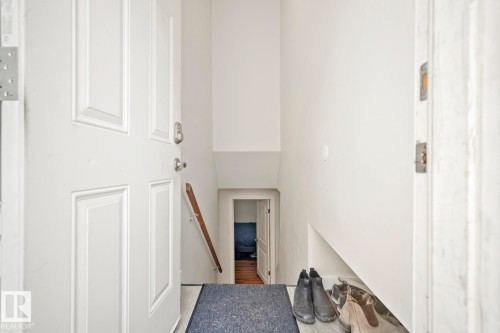 10649 67 Avenue, Edmonton, AB - Indoor Photo Showing Other Room