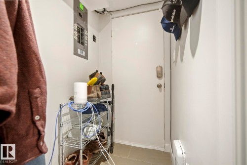 10649 67 Avenue, Edmonton, AB - Indoor Photo Showing Other Room