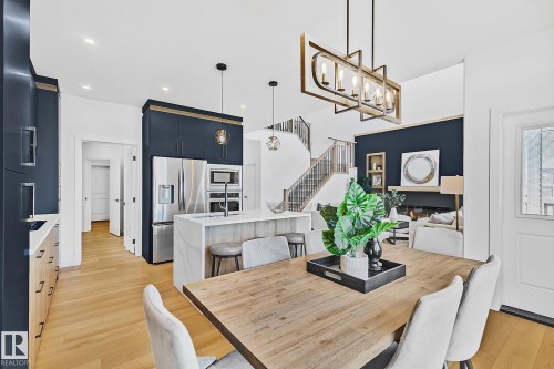 161 Graybriar Drive, Stony Plain, AB - Indoor Photo Showing Dining Room