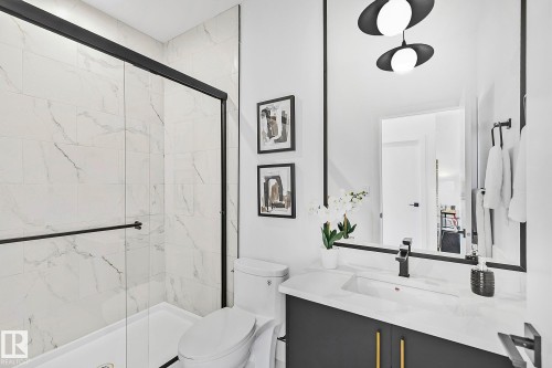 161 Graybriar Drive, Stony Plain, AB - Indoor Photo Showing Bathroom
