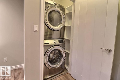 12513 120 Avenue, Edmonton, AB - Indoor Photo Showing Laundry Room