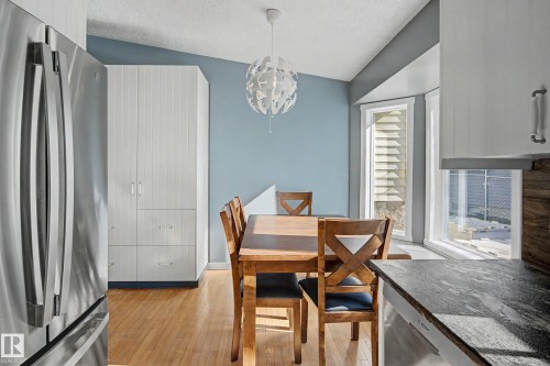 4109 44 Avenue, Stony Plain, AB - Indoor Photo Showing Dining Room