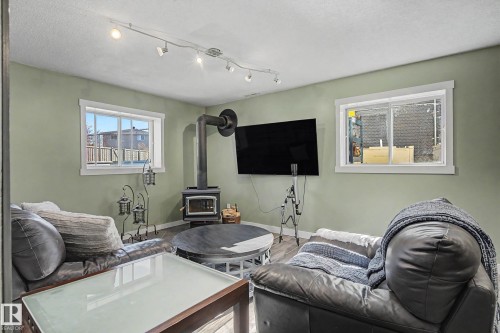 4109 44 Avenue, Stony Plain, AB - Indoor With Fireplace