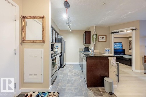 310 12025 22 Avenue, Edmonton, AB - Indoor