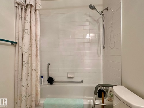 2304 151 Avenue, Edmonton, AB 