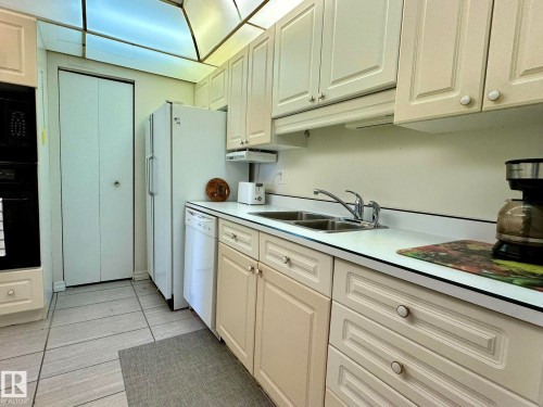 2304 151 Avenue, Edmonton, AB 