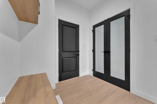 21 Axelwood Crescent, Spruce Grove, AB - Indoor Photo Showing Other Room