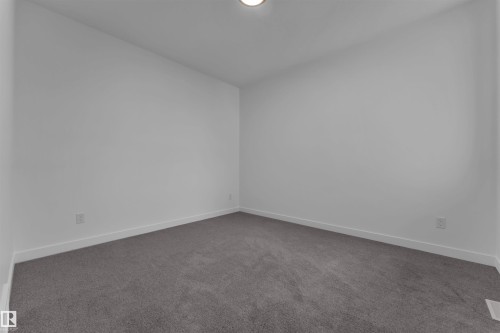 21 Axelwood Crescent, Spruce Grove, AB - Indoor Photo Showing Other Room