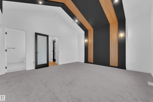 21 Axelwood Crescent, Spruce Grove, AB - Indoor Photo Showing Other Room