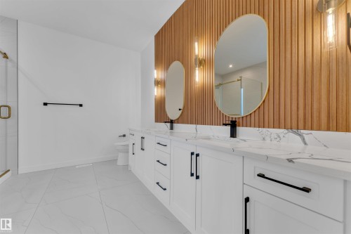 21 Axelwood Crescent, Spruce Grove, AB - Indoor Photo Showing Bathroom