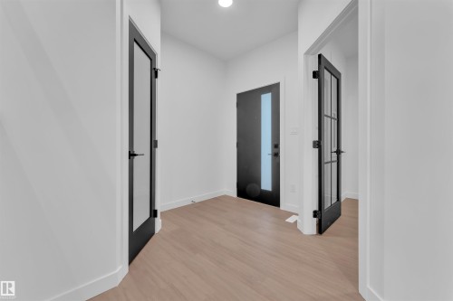 21 Axelwood Crescent, Spruce Grove, AB - Indoor Photo Showing Other Room
