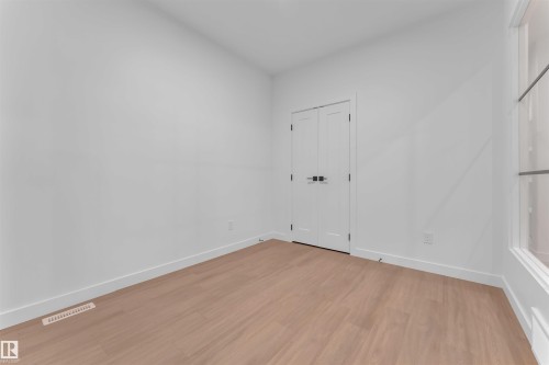 21 Axelwood Crescent, Spruce Grove, AB - Indoor Photo Showing Other Room