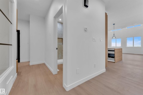 21 Axelwood Crescent, Spruce Grove, AB - Indoor Photo Showing Other Room