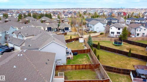9538 Simpson Court, Edmonton, AB - Outdoor