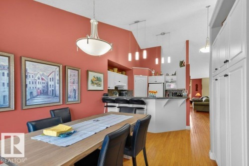 11686 15 Avenue, Edmonton, AB - Indoor Photo Showing Dining Room