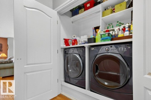 11686 15 Avenue, Edmonton, AB - Indoor Photo Showing Laundry Room
