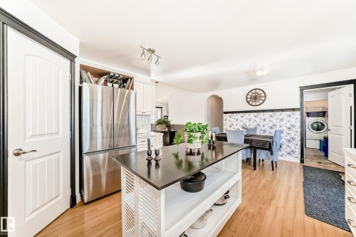 8 54514 Rr12, Rural Lac Ste. Anne County, AB - Indoor