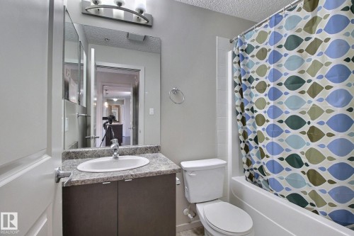 324 344 Windermere Road, Edmonton, AB - Indoor Photo Showing Bathroom
