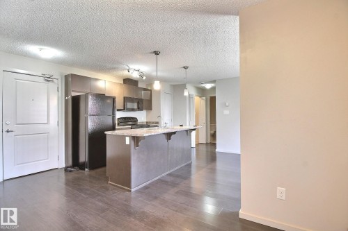 324 344 Windermere Road, Edmonton, AB - Indoor Photo Showing Kitchen