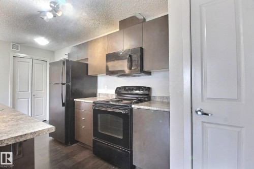324 344 Windermere Road, Edmonton, AB - Indoor Photo Showing Kitchen