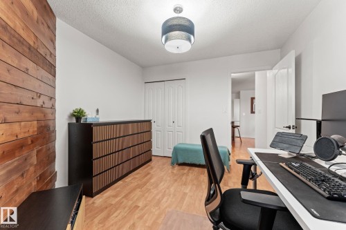 311 9640 105 Street, Edmonton, AB - Indoor Photo Showing Office